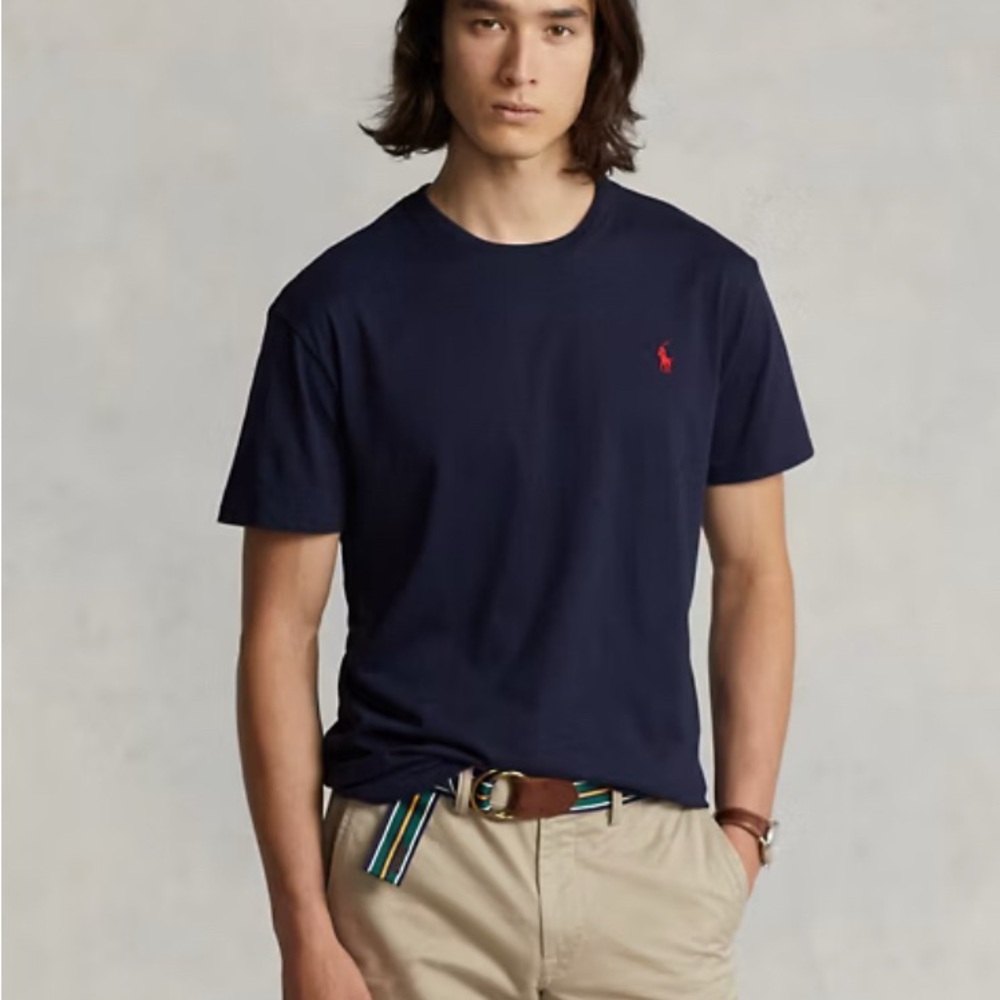 Polo Ralph Lauren Custom Slim Fit Jersey
Crewneck T-Shirt size large color navy